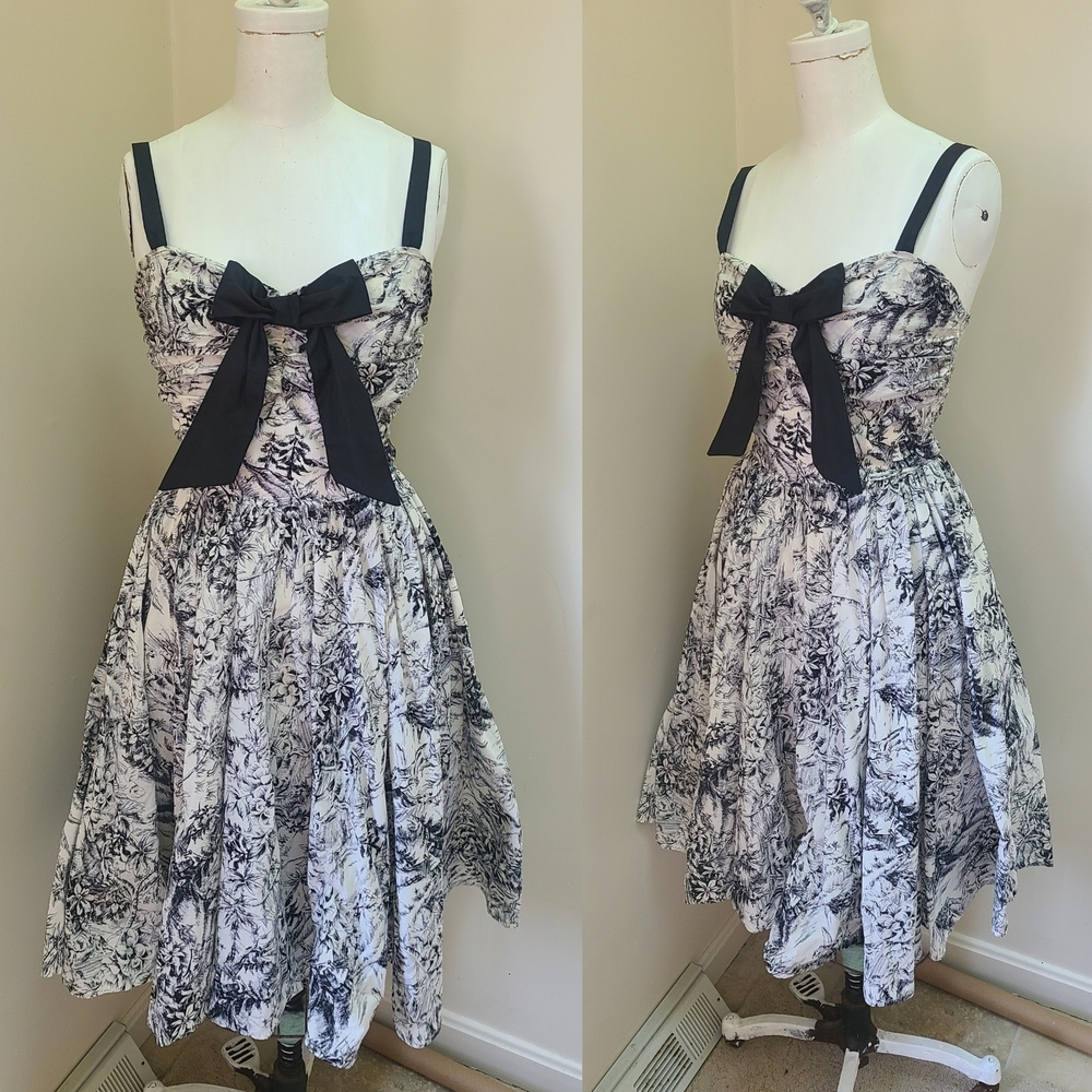 Unique Vinatge Black and White Tropics Swing Cotton Dress